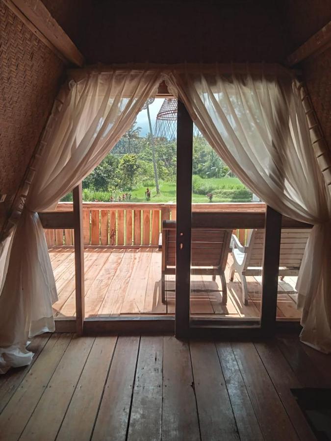 Hakiki Inn Bungalows Tetebatu Exterior foto